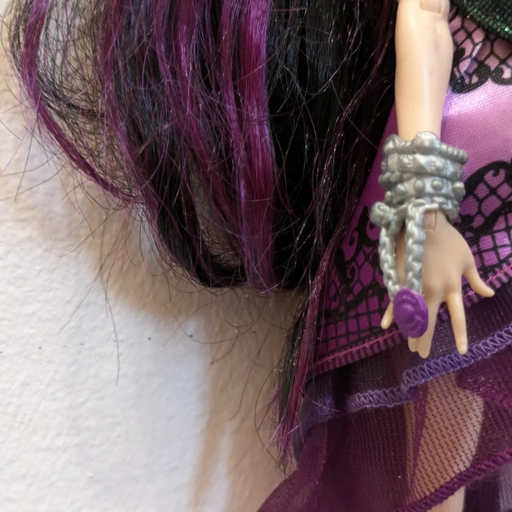 Ever After High Doll Raven Queen First Chapter Rebel Purple Snow White